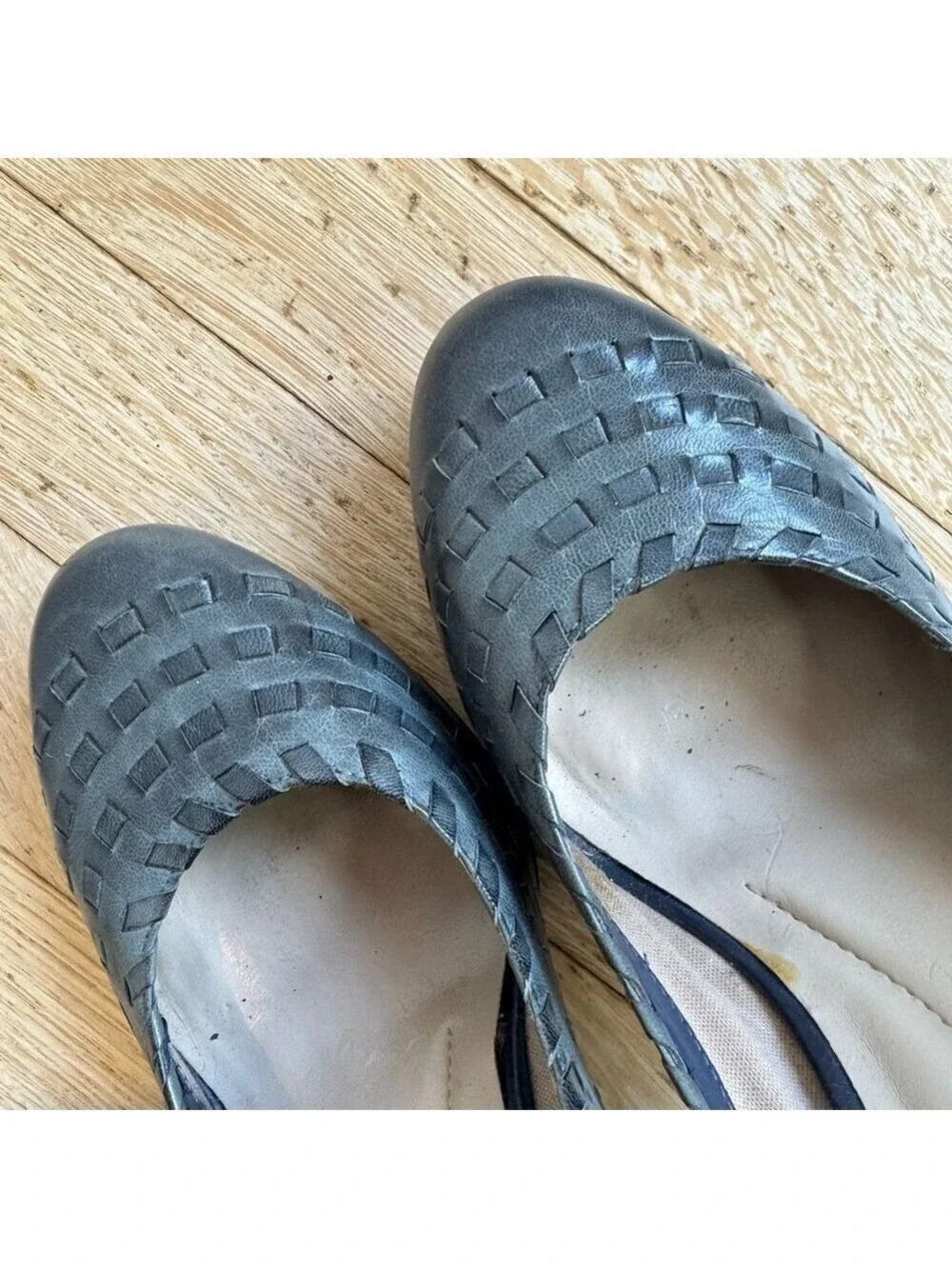AMDREW GELLER Textured Pumps